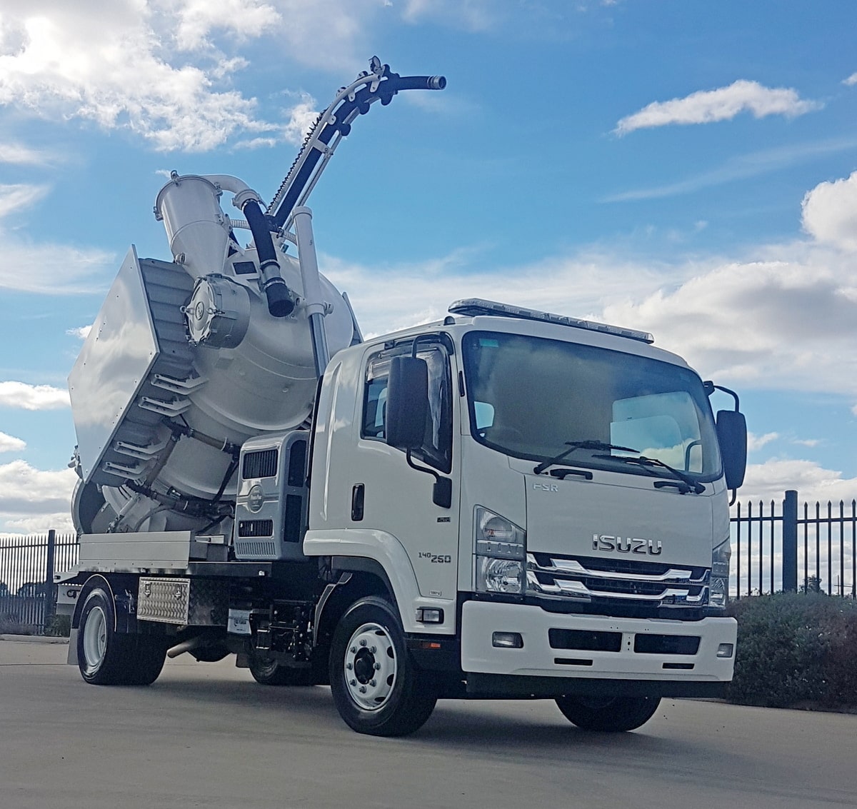 Гидравлический экскаватор Jurop